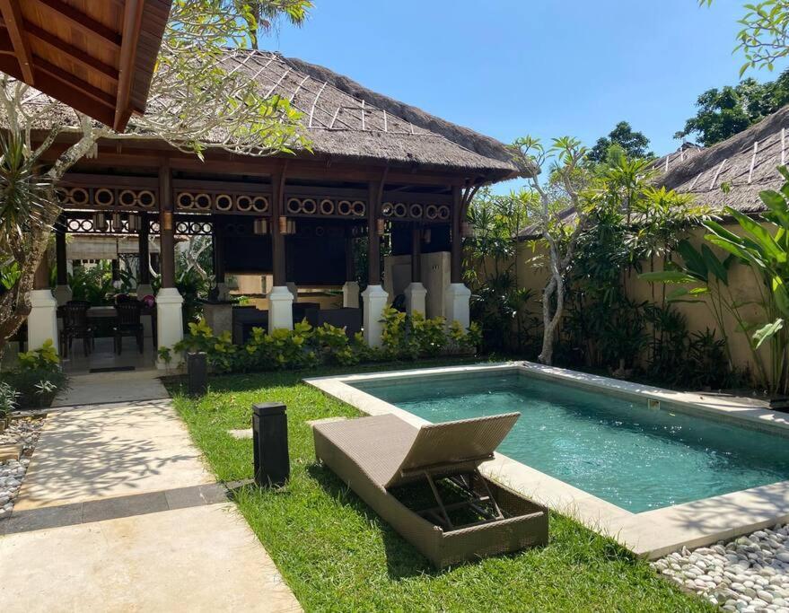 Jimbaran Beachstroll Villa Ngoại thất bức ảnh
